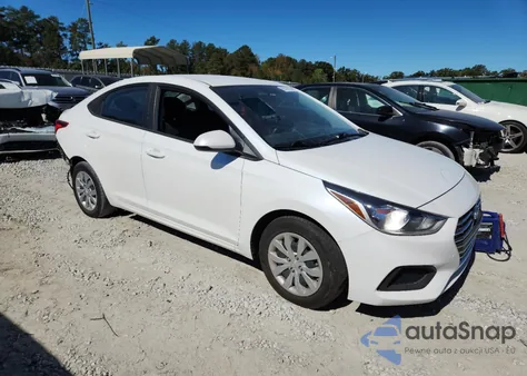 2022 Hyundai Accent Se z USA, uszkodzony, nr VIN 3KPC24A66NE179256